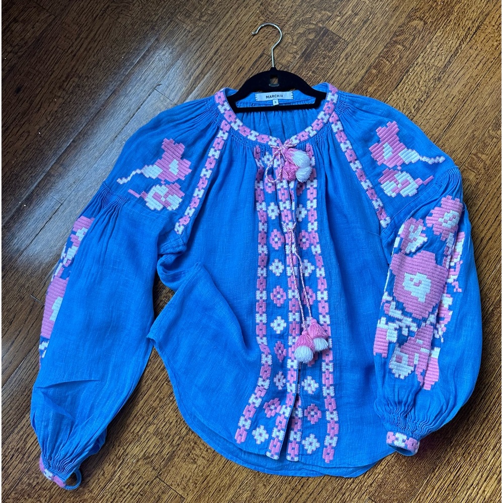 March 11 embroidered top. Size small. $100.